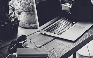 足坛被低估的10大球员，太帅太丑容易被低估，第一被认为商业互吹